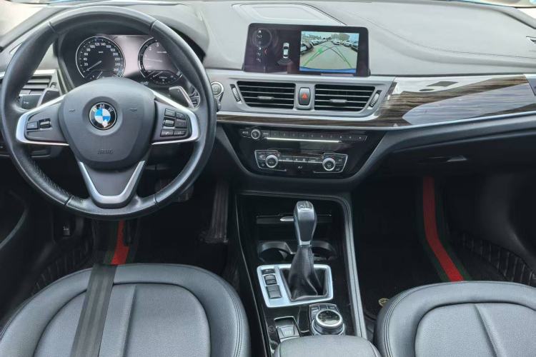 Used BMW 1 Series 2018 120i Design Package Model Interior 1