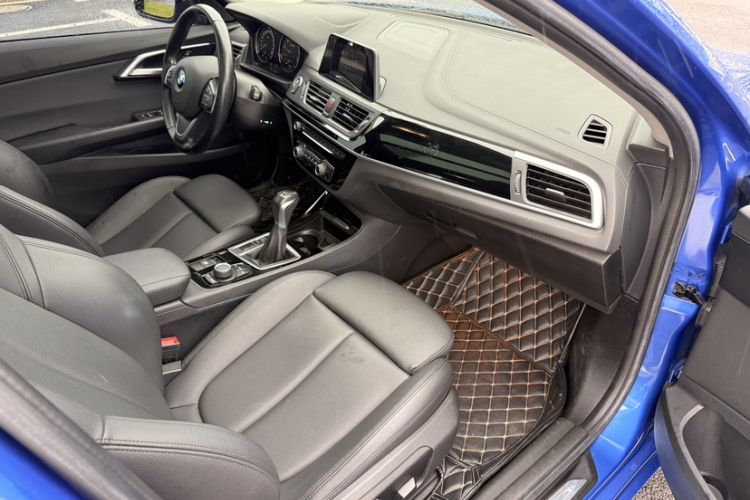 Used BMW 1 Series 2018 Facelifted 118i Sport Edition Interior 1