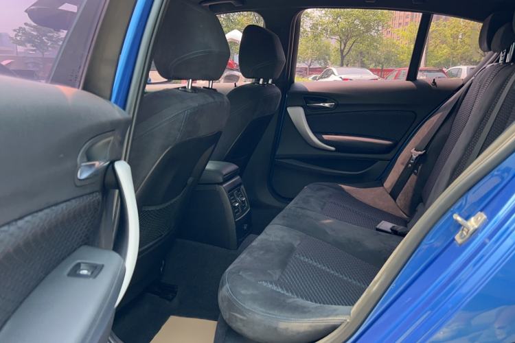 Used BMW 1 Series 2018 120i M Sport Package Interior 2