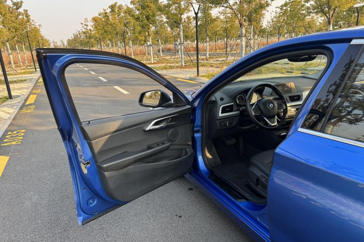 Used BMW 1 Series 2018 118i Fashion Model Interior 3