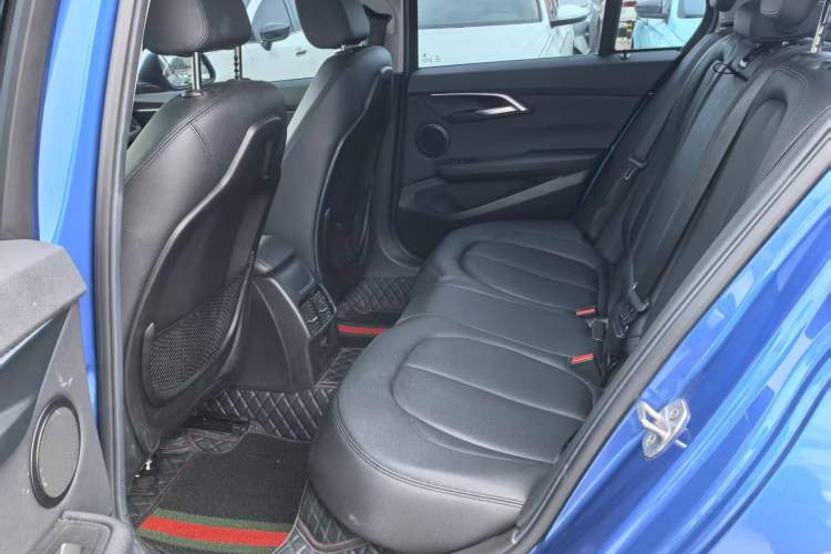 Used BMW 1 Series 2018 120i Design Package Model Interior 3