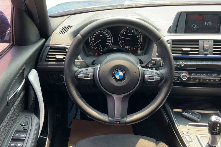 Used BMW 1 Series 2018 120i M Sport Package Interior 3