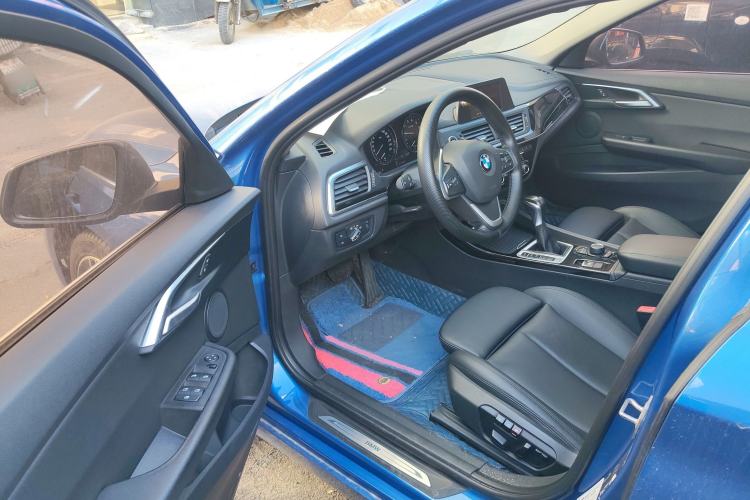 Used BMW 1 Series 2018 118i Sport Edition Interior 3