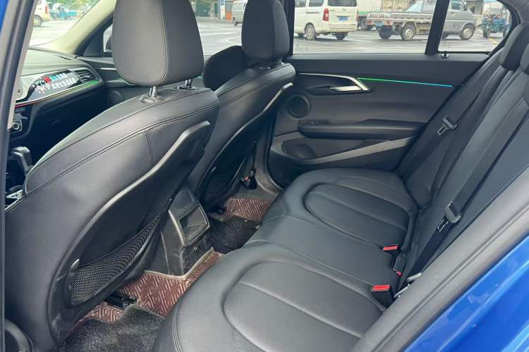 Used BMW 1 Series 2018 118i Sport Edition Interior 3