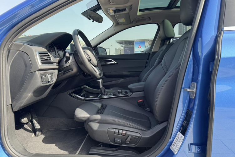 Used BMW 1 Series 2018 118i Sport Edition Interior 6