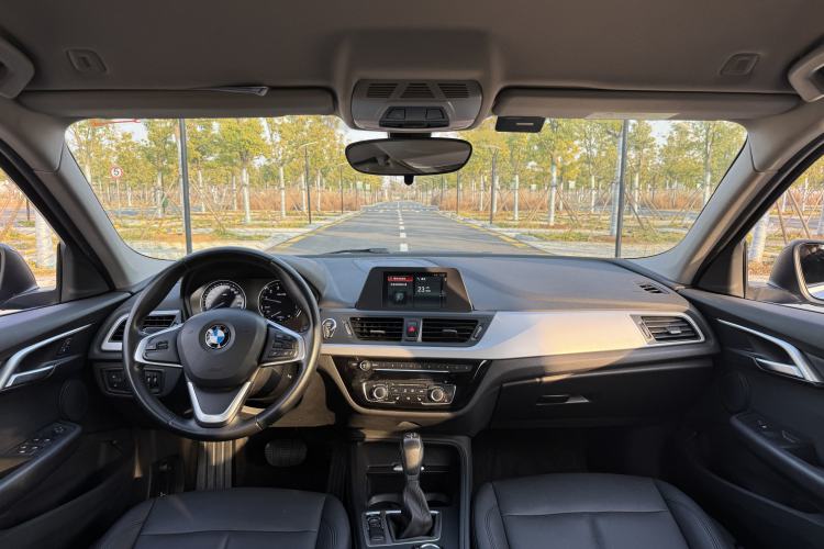Used BMW 1 Series 2018 118i Fashion Model Interior 9