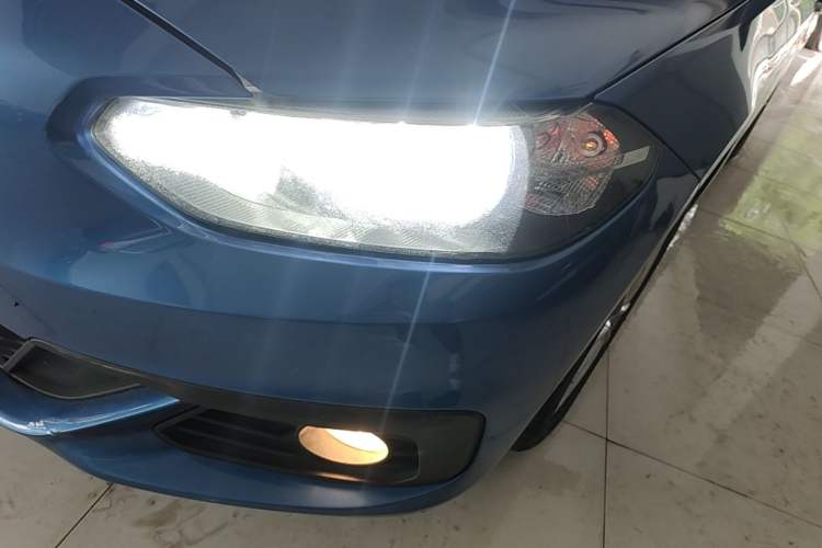 Used BMW 1 Series 2018 118i Fashion Model Left Front Headlight