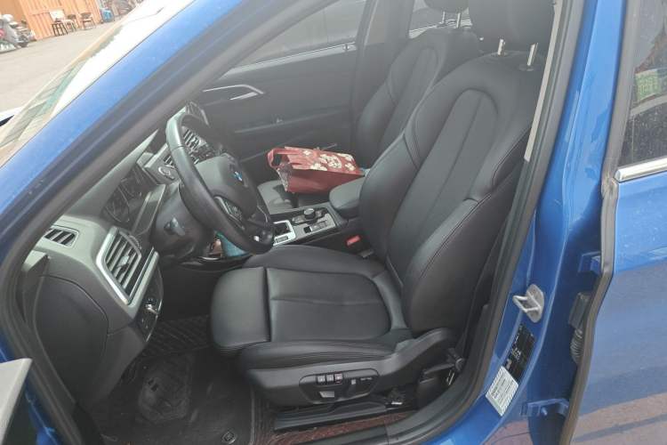 Used BMW 1 Series 2018 Facelifted 118i Sport Edition Left Front Seat