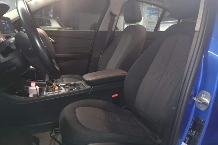 Used BMW 1 Series 2018 118i Fashion Model Left Front Seat