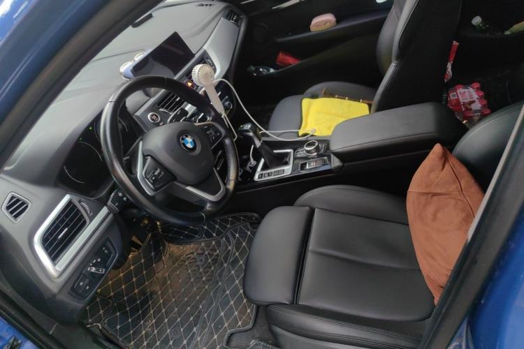 Used BMW 1 Series 2018 120i Design Package Model Left Front Seat
