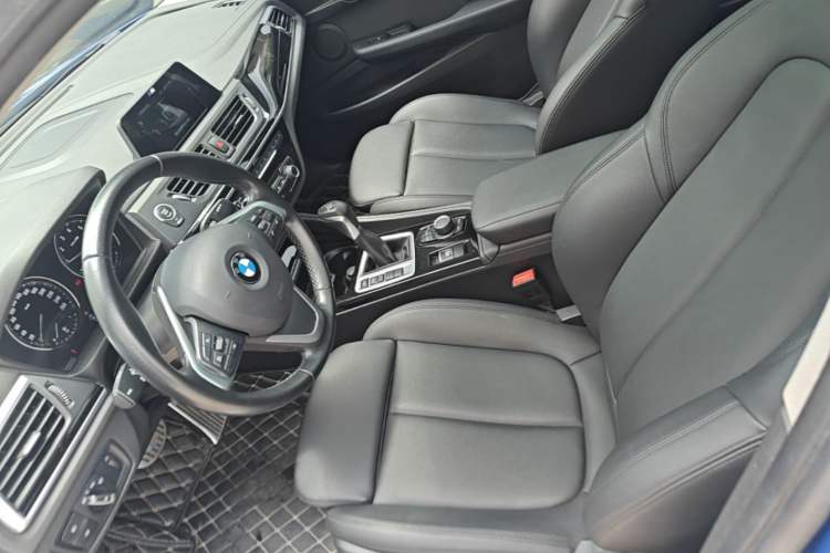 Used BMW 1 Series 2018 Facelifted 118i Sport Edition Left Front Seat