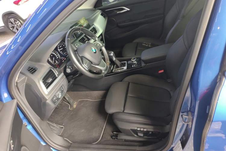 Used BMW 1 Series 2018 120i Design Package Model Left Front Seat
