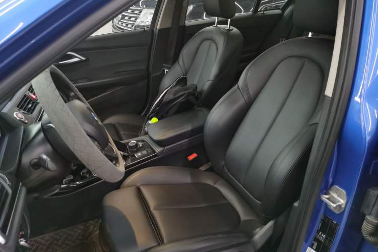 Used BMW 1 Series 2018 Facelifted 118i Sport Edition Left Front Seat