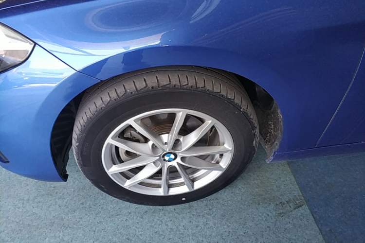 Used BMW 1 Series 2018 118i Fashion Model Left Front Wheel Hub
