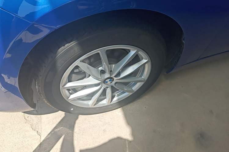 Used BMW 1 Series 2018 118i Fashion Model Left Front Wheel Hub