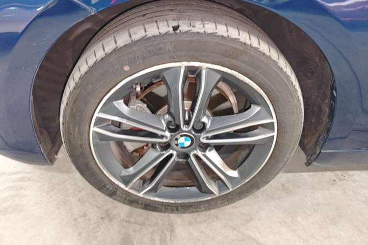 Used BMW 1 Series 2018 118i Sport Edition Left Front Wheel Hub