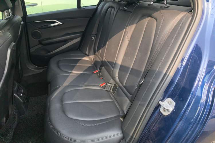 Used BMW 1 Series 2018 118i Design Package Edition Left Rear Seat