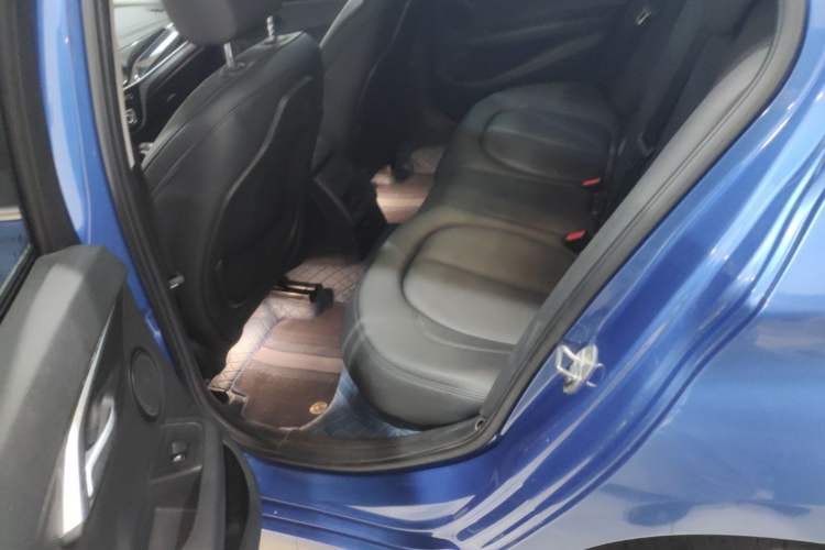 Used BMW 1 Series 2018 118i Sport Edition Left Rear Seat