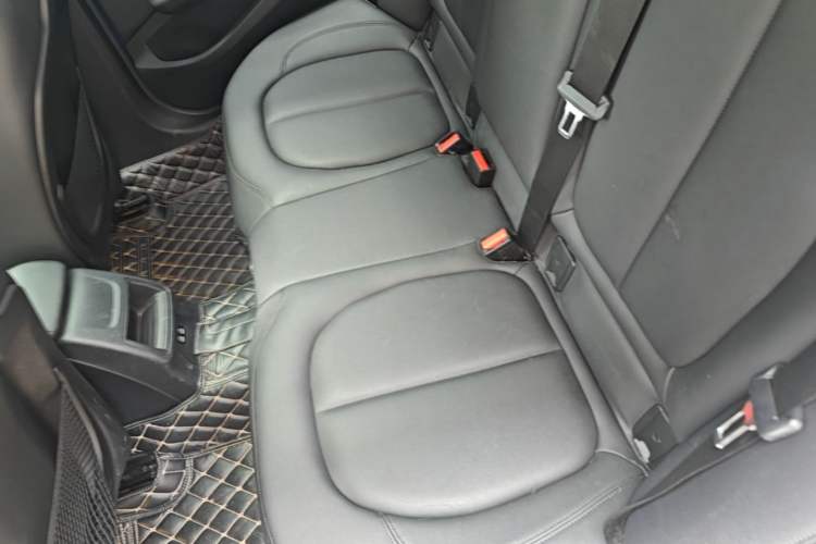 Used BMW 1 Series 2018 Facelifted 118i Sport Edition Left Rear Seat