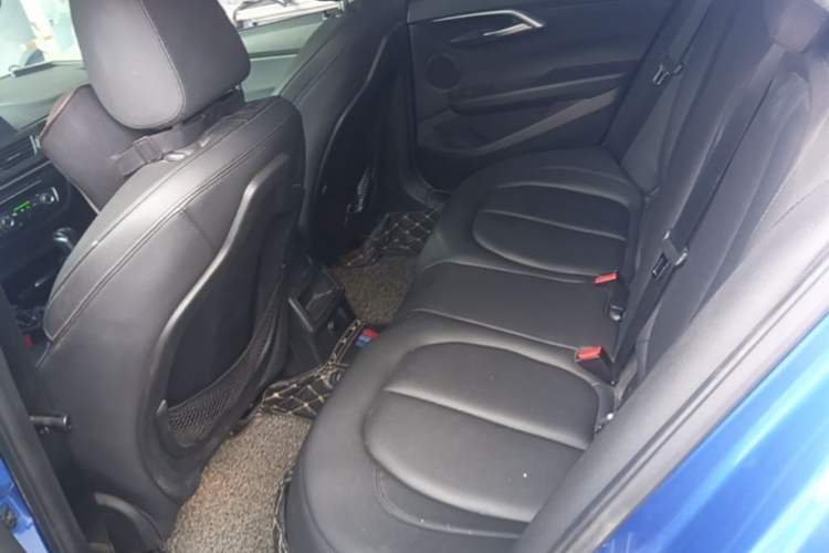 Used BMW 1 Series 2018 118i Sport Edition Left Rear Seat