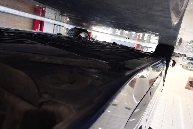Used BMW 1 Series 2018 120i Design Package Model Left Side Sill