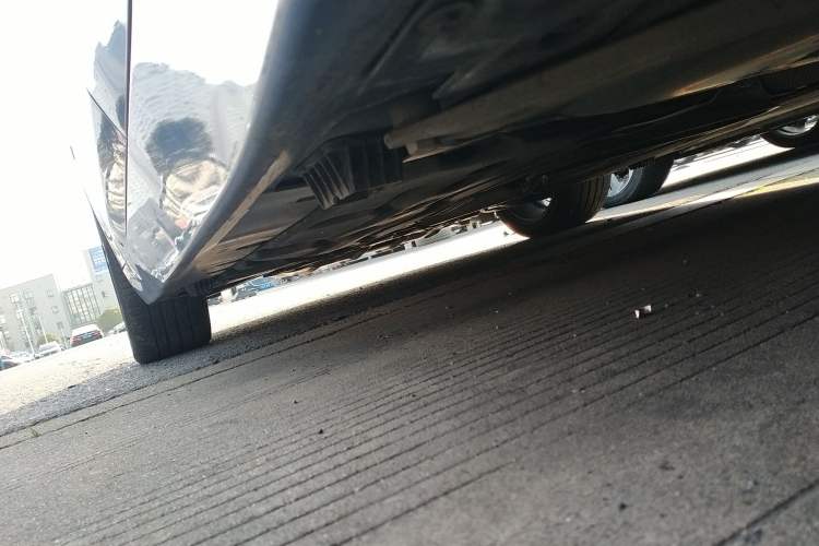 Used BMW 1 Series 2018 118i Sport Edition Left Side Sill