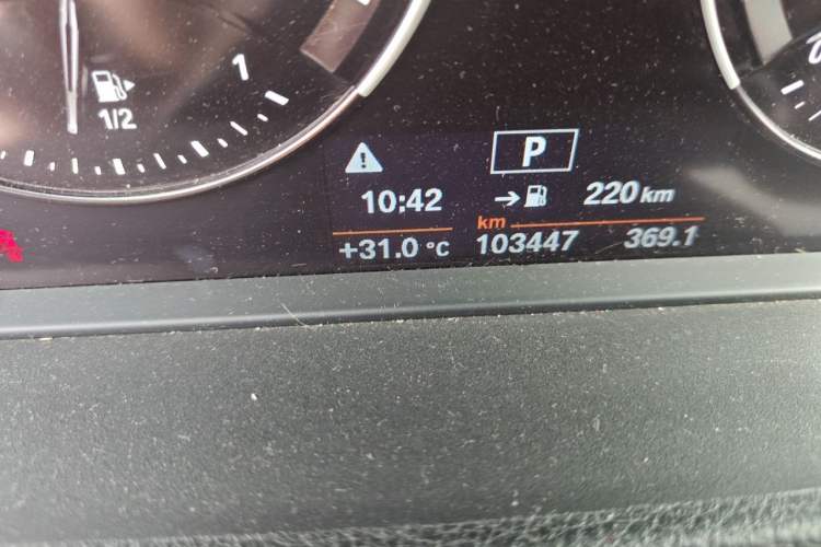 Used BMW 1 Series 2018 Facelifted 118i Sport Edition Odometer Close Up