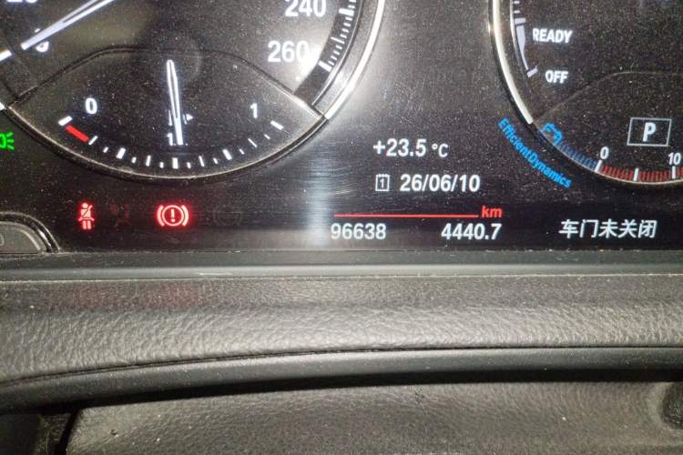 Used BMW 1 Series 2018 120i M Sport Package Odometer Close Up