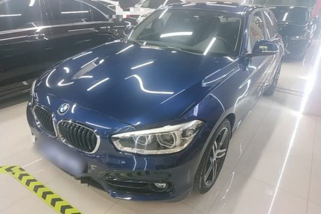 Used BMW 1 Series 2018 118i Sport Design Package