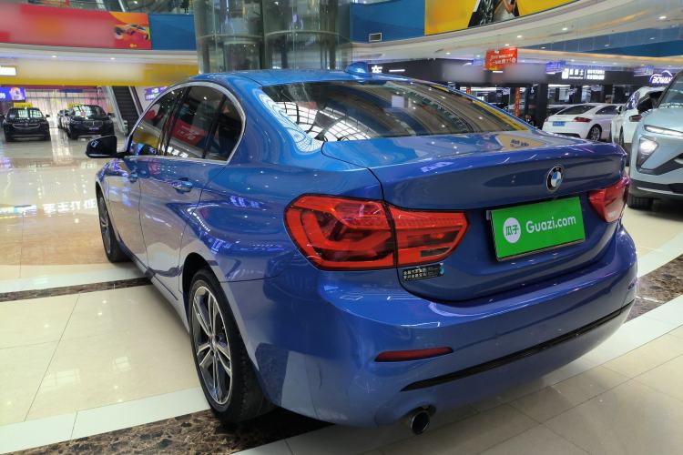 Used BMW 1 Series 2018 118i Sport Edition Rear Left 45 Deg
