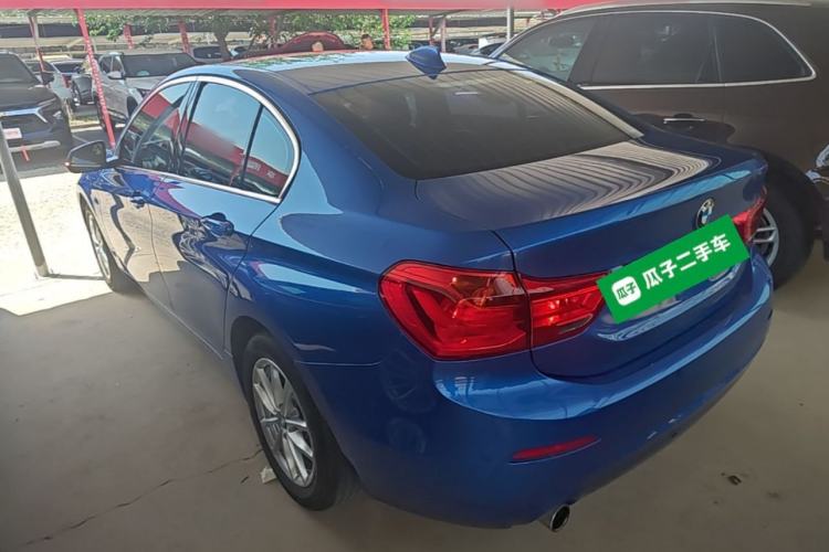 Used BMW 1 Series 2018 118i Fashion Model Rear Left 45 Deg