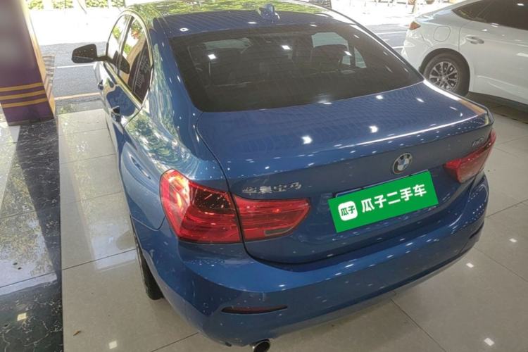 Used BMW 1 Series 2018 118i Fashion Model Rear Left 45 Deg