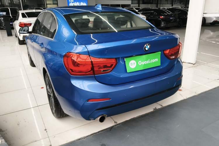 Used BMW 1 Series 2018 118i Sport Edition Rear Left 45 Deg