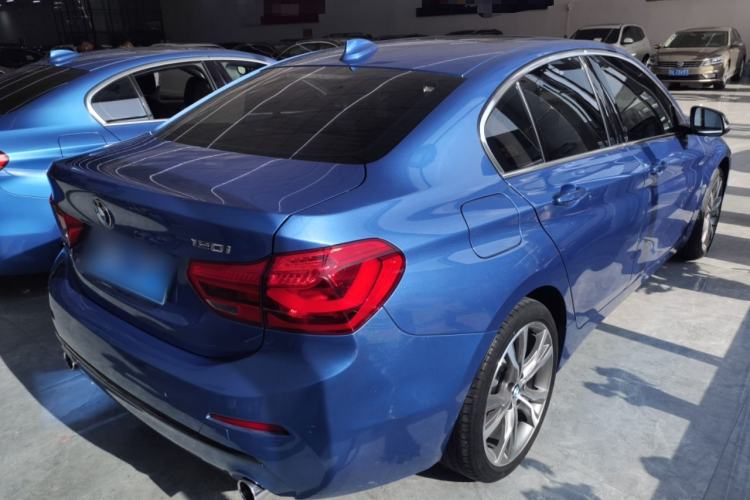 Used BMW 1 Series 2018 120i Design Package Model Rear Right 45 Deg