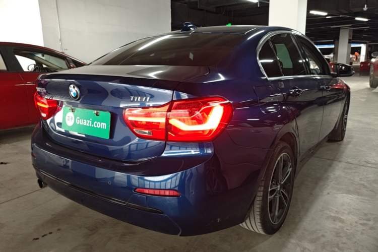 Used BMW 1 Series 2018 118i Sport Edition Rear Right 45 Deg