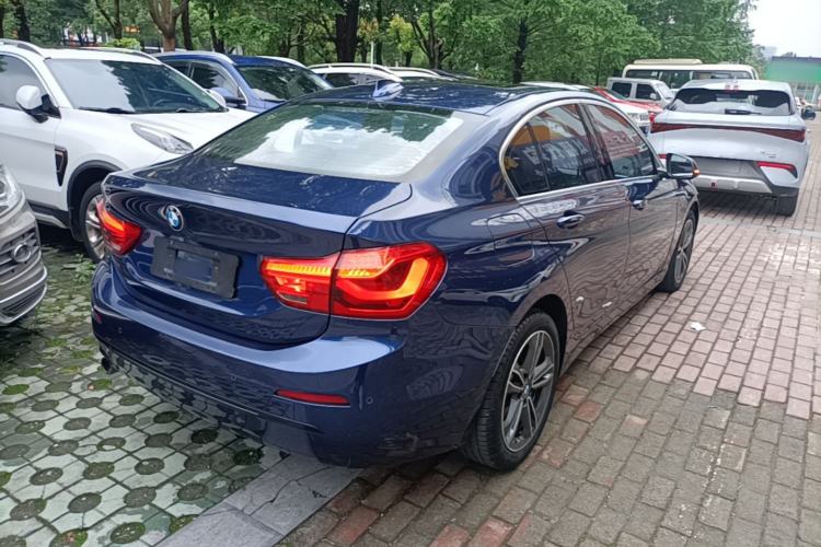 Used BMW 1 Series 2018 118i Sport Edition Rear Right 45 Deg