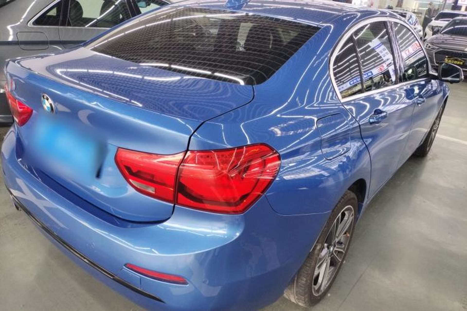 Used BMW 1 Series 2018 118i Sport Edition Rear Right 45 Deg