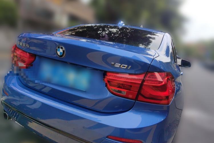 Used BMW 1 Series 2018 120i Design Package Model Rear Right 45 Deg