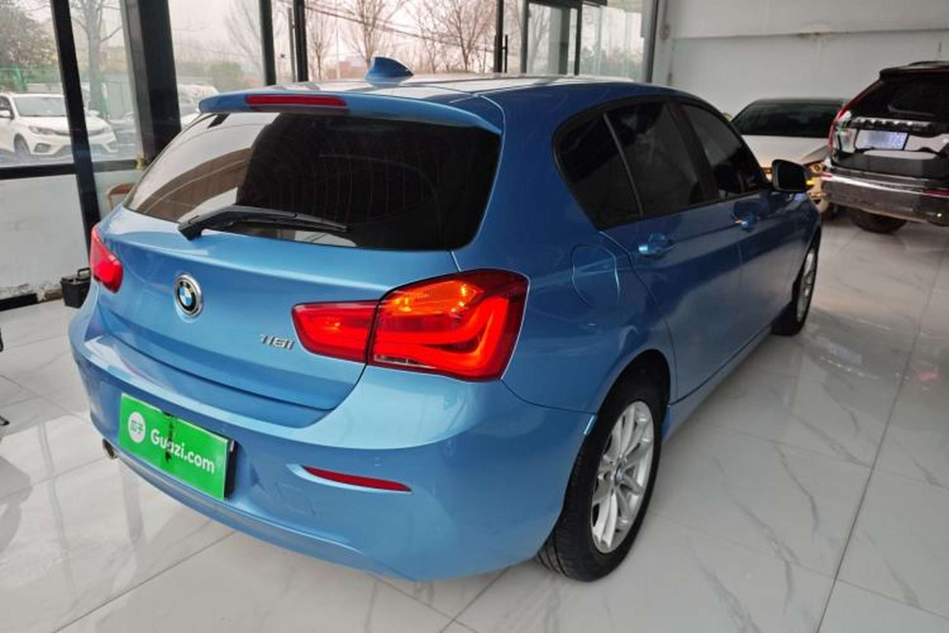 Used BMW 1 Series 2018 118i Leading Model Rear Right 45 Deg