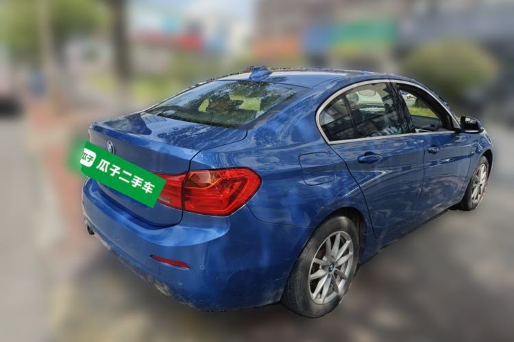 Used BMW 1 Series 2018 118i Fashion Model Rear Right 45 Deg
