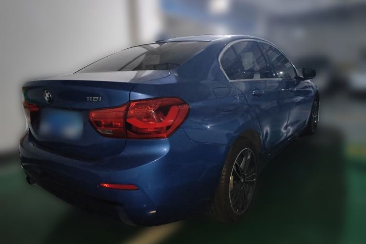 Used BMW 1 Series 2018 118i Sport Edition Rear Right 45 Deg