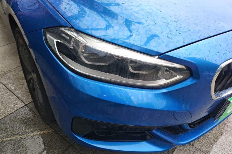 Used BMW 1 Series 2018 118i Sport Edition Right Front Headlight