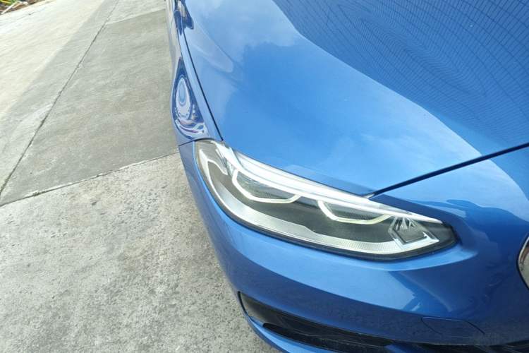 Used BMW 1 Series 2018 118i Sport Edition Right Front Headlight