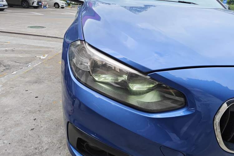 Used BMW 1 Series 2018 118i Fashion Model Right Front Headlight