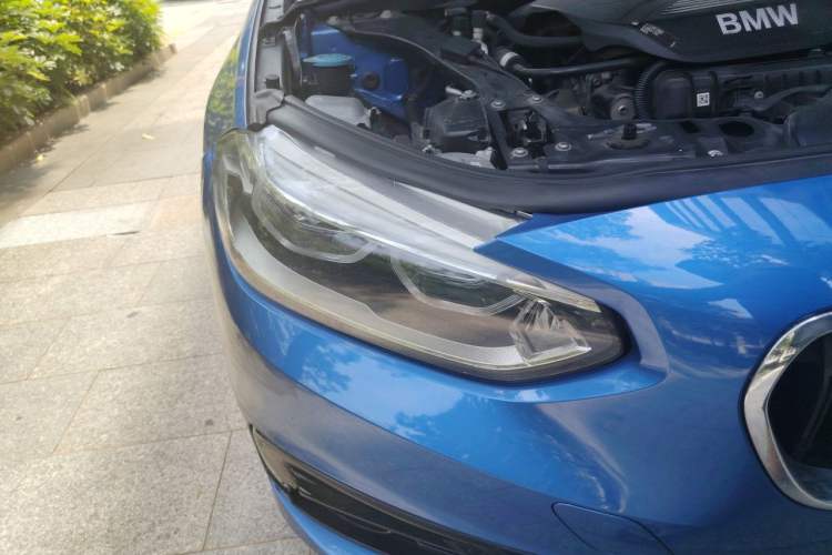 Used BMW 1 Series 2018 118i Sport Edition Right Front Headlight