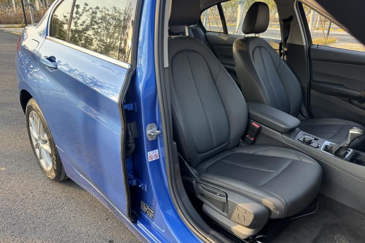 Used BMW 1 Series 2018 118i Fashion Model Right Front Seat