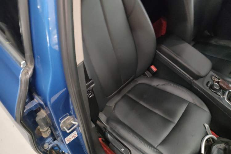 Used BMW 1 Series 2018 118i Fashion Model Right Front Seat