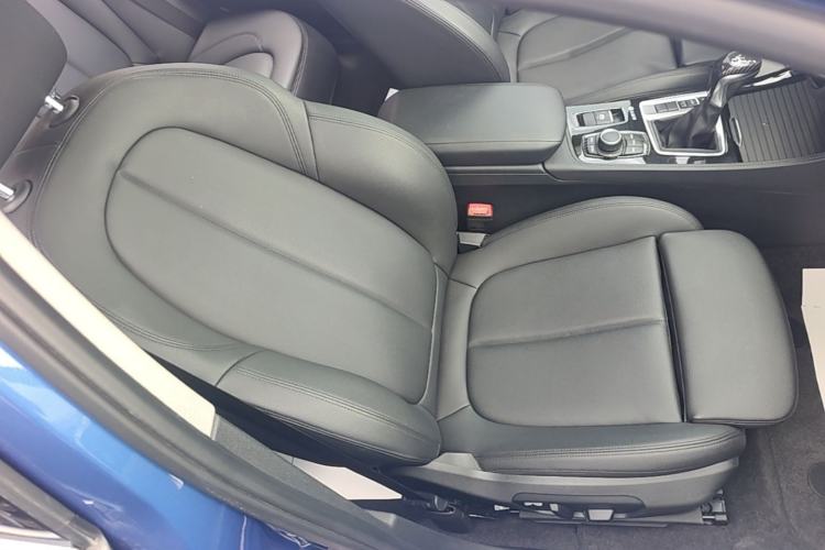Used BMW 1 Series 2018 118i Sport Edition Right Front Seat