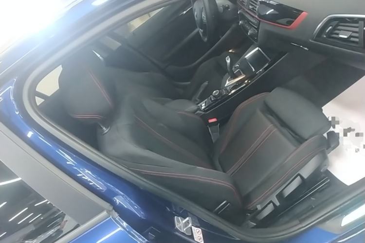 Used BMW 1 Series 2018 118i Sport Design Package Right Front Seat