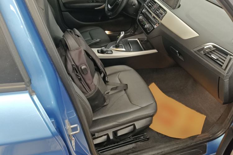 Used BMW 1 Series 2018 118i Leading Model Right Front Seat